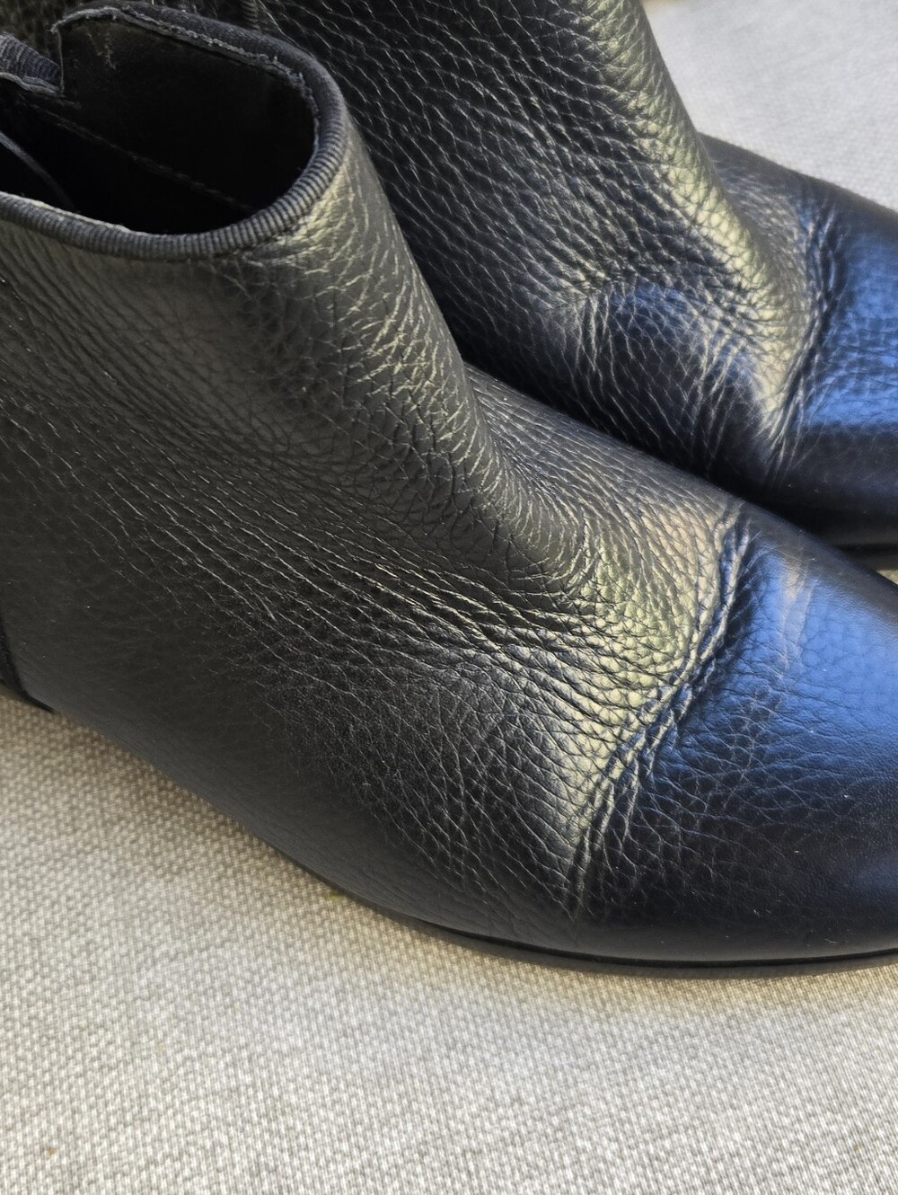 Sam Edelman Petty Classic Black Pebbled Leather Ankle Booties - Picture 4 of 13
